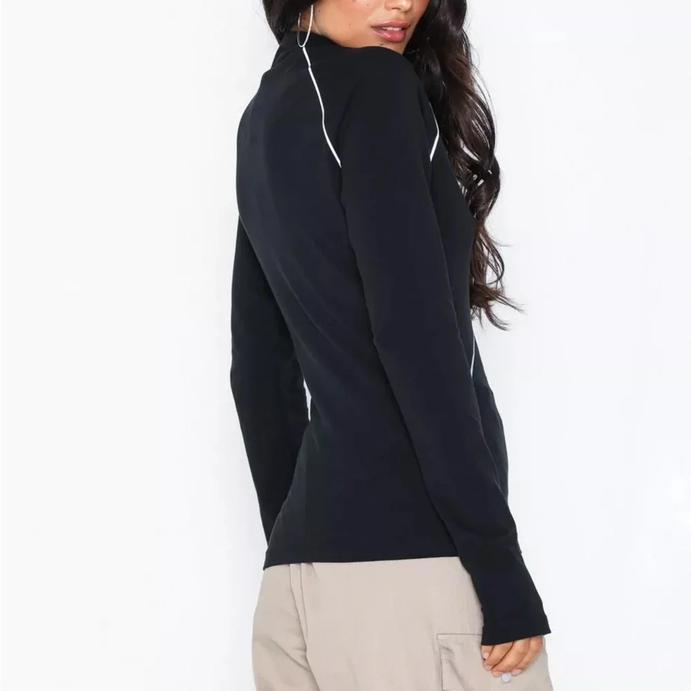 Adidas NWT women’s striking cut long sleeve top - Picture 8 of 12